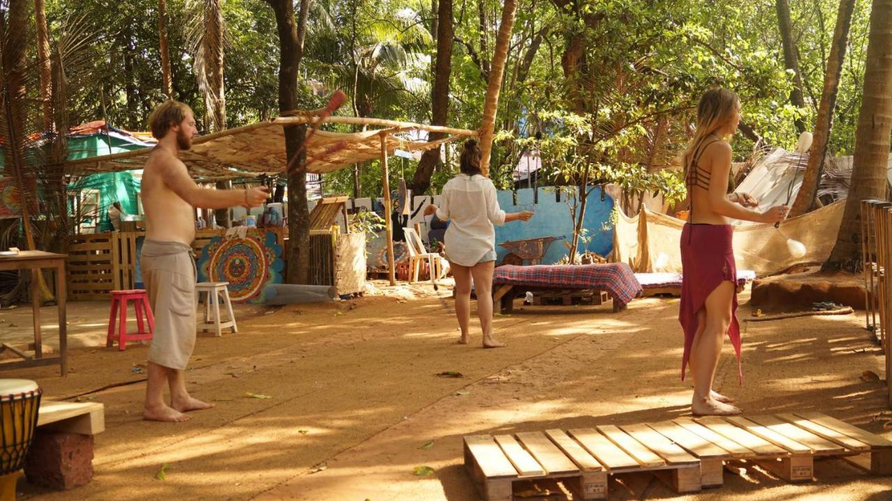 Namahstay Eco Hostel & Coworking & Art Community Space Arambol Exteriör bild